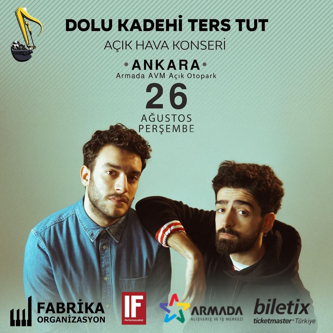 DOLU KADEHİ TERS TUT AÇIK HAVA KONSERİ
